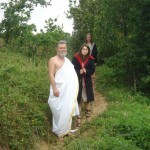 Zeus appears from heaven to seduce nymph